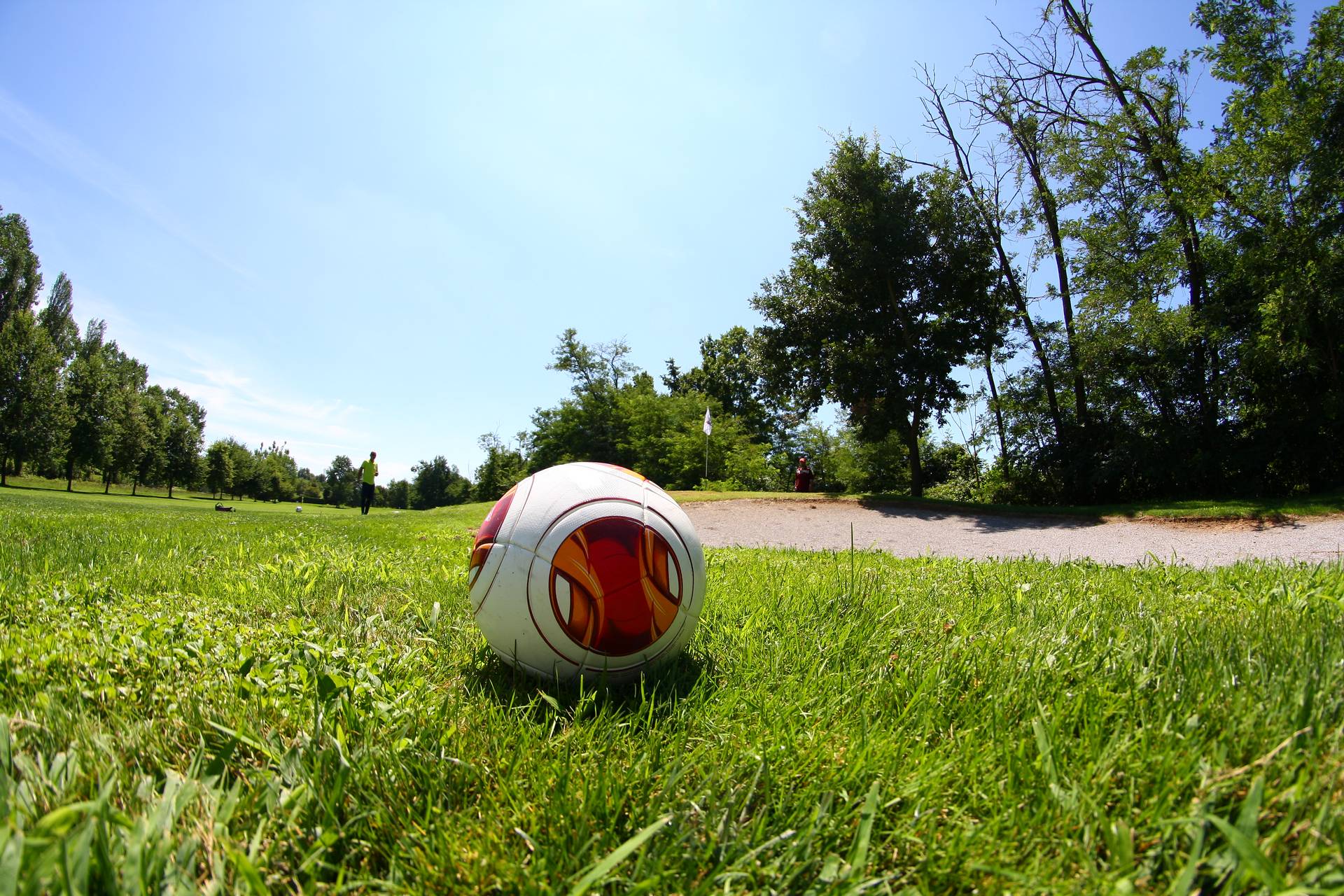 Gioca a Footgolf