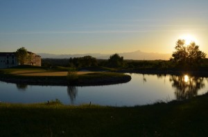 Golf Barolo al tramonto